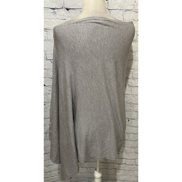 Liquid by Sioni Dressy Gray Poncho with Silver Studs Size L/XL - Picture 4 of 6